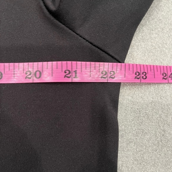 [XL/PTP:22”]Jordan Black and Gray Zip-Up Track Hoodie - Picture 4 of 9